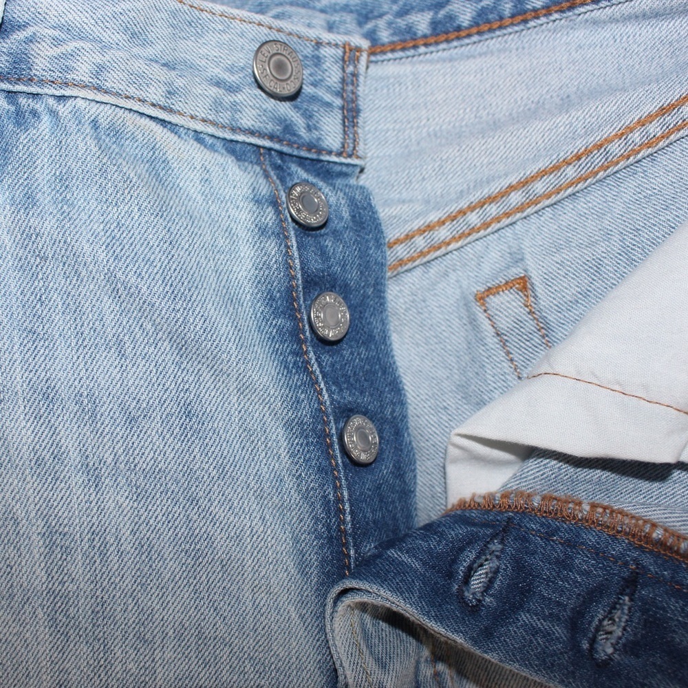 𝅺NWT Levis 501 Skinny Jeans - Picture 3 of 5